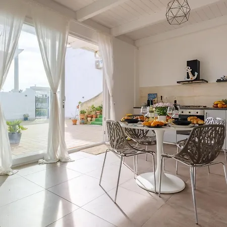 Villa Luxury Seaside Chalet *